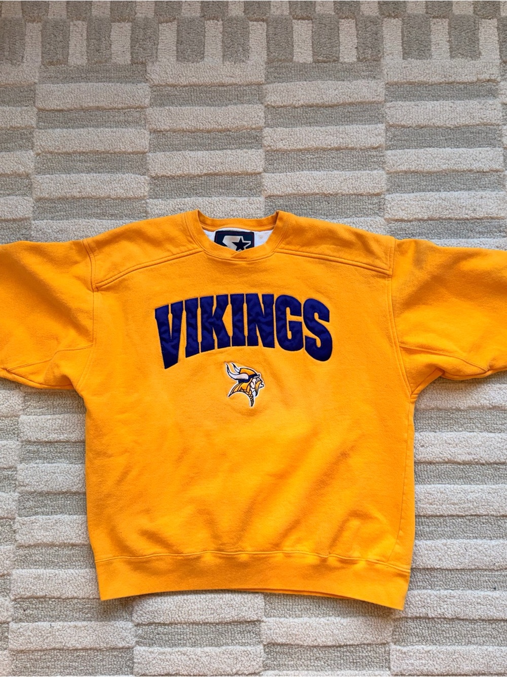 Vintage Vikings Crewneck Sweatshirt